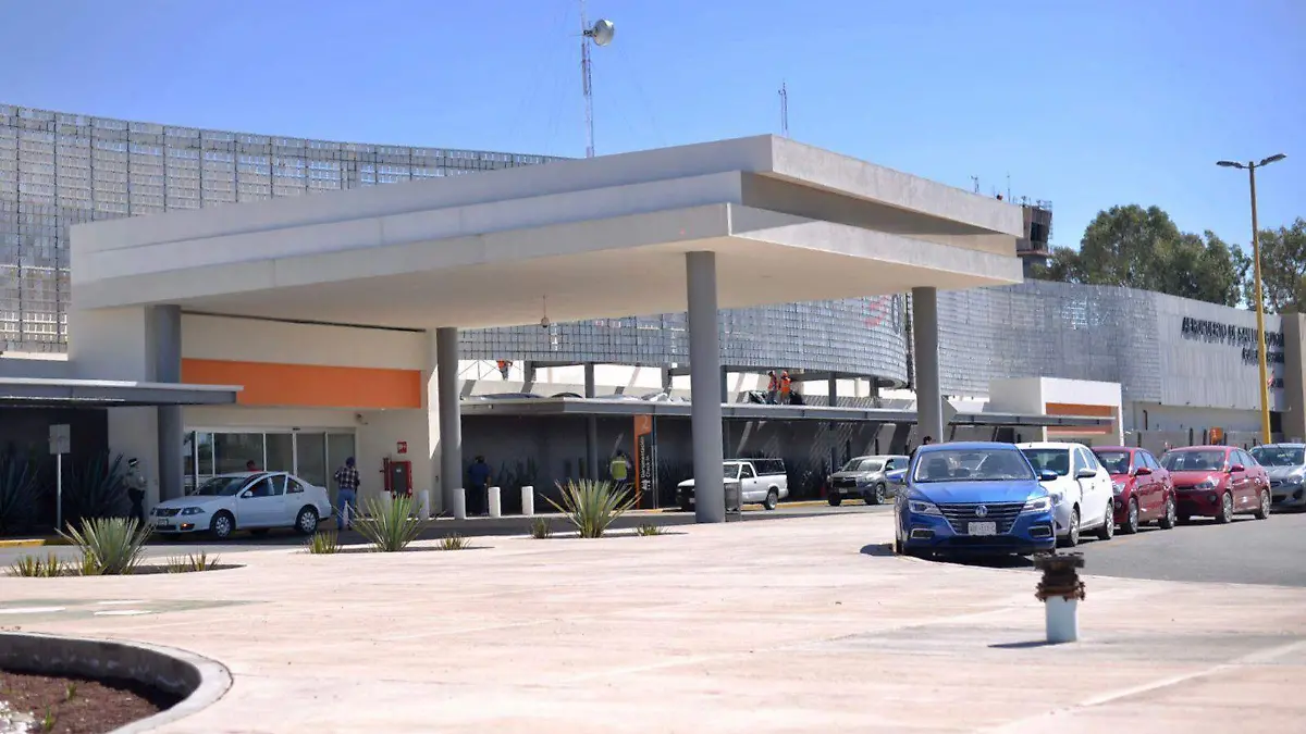 aeropuerto ponciano arriaga 3